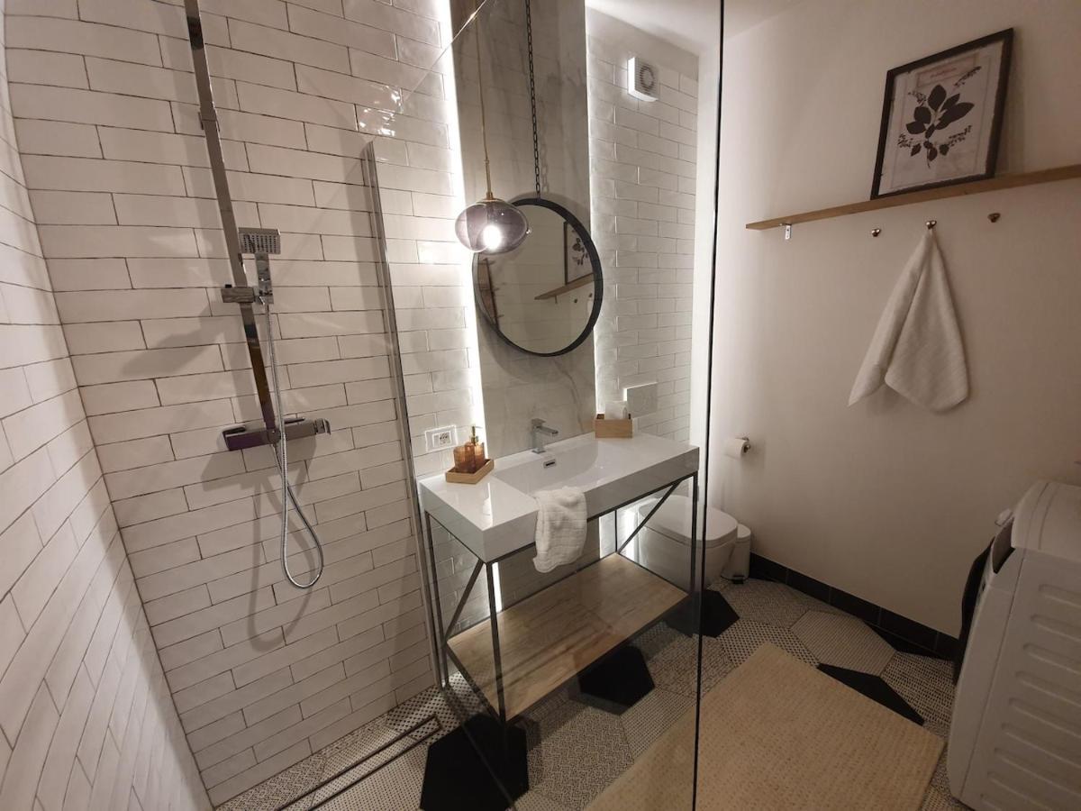 The Mirror - Terme Apartment *